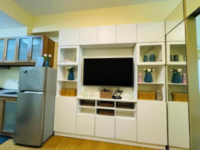 Taguig City 1 Bedroom with Balcony Near Bgc